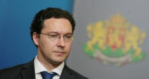 Даниел Митов