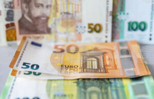 Информационни срещи във връзка с въвеждането на еврото у нас ще се състоят в Перник, Дулово, Мъглиж, Кнежа и Несебър