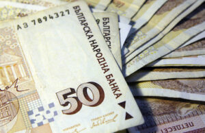 БВП на страната расте с 3.4% през 2024 г., дългът остава под 25% от БВП Пари, левове