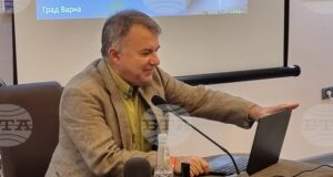 Българите все още виждат в бързите кредити само това, че вземат пари, а не как ще ги връщат, смята председателят на асоциация "Активни потребители"