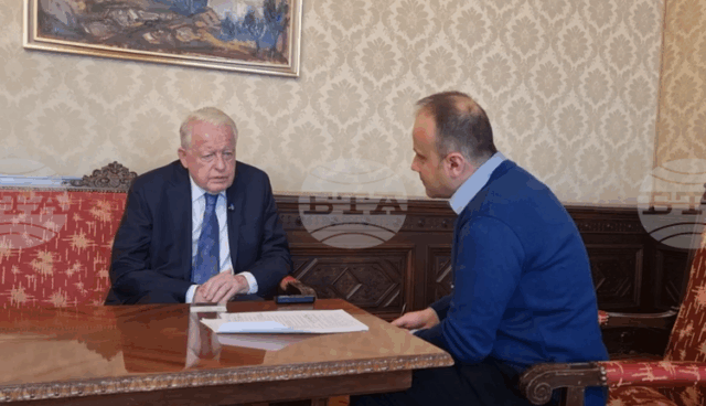 В Австрия няма настроения за премахването на принципа на неутралитета, а еврото ни донесе просперитет, каза за БТА бившият австрийски канцлер Франц Враницки