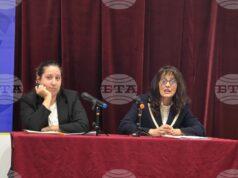 В Никопол експерти на КЗП и на НАП разясниха основни етапи и срокове по въвеждане на еврото