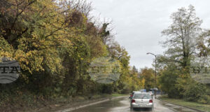 Възстановено е движението в участъка в кв. "Панчарево", който беше затворен заради наводнение