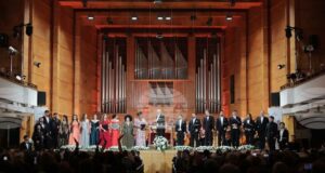 ДОПЪЛНЕНА 2
                                                                                                 Грузинското мецосопрано Екатерина Буачидзе и румънският баритон Михай Дамян са лауреатите на „Опералия“ в София