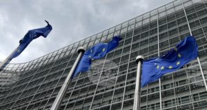 Европейската комисия засега не отчита заплаха за доставките на горива в ЕС след последните санкции срещу Русия