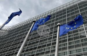 Европейската комисия засега не отчита заплаха за доставките на горива в ЕС след последните санкции срещу Русия