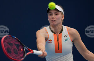 Елена Рибакина спечели титлата на тенис турнира в Нинбо и направи поредна крачка към финалите в Рияд