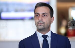 За кризата с боклука вината е на мафията, отговорността е на кмета, заяви общинският съветник Деян Николов от "Възраждане"