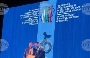 Заместник - министърът на младежта и спорта Петър Младенов: "България е родина на талантливи, амбициозни и можещи млади хора"