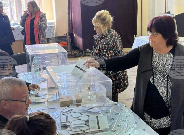 Избраха кметове на две села в област Хасково, в трето ще има балотаж идната неделя