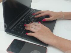 Инвестиции, предложени от изкуствен интелект, носят рискове, предупреждава КФН