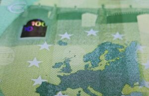 Информационните системи на Агенция "Митници" са напълно готови за въвеждането на еврото, съобщават от институцията