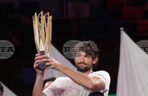 Квалификантът Валентин Вашеро завоюва първа титла в кариерата си от АТП след триумф на турнира от сериите "Мастърс" в Шанхай