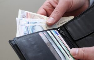 Конкурент в бизнеса: В редица общини държавата е най-големият работодател актуализация, заплата