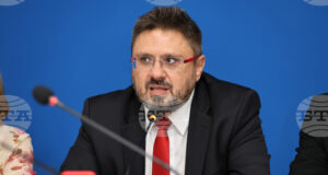 Лъжата се бори с повече истина чрез подкрепа за професионалните журналисти и медиите с редакционни стандарти, а не с ограничения, каза генералният директор на БТА Кирил Вълчев