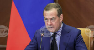 Медведев заяви, че доставките на ново оръжие за Украйна ще продължат, въпреки отказа на САЩ да изпратят ракети "Томахок"
