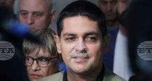 Най-вероятно отиваме на предсрочни избори заради провала на управляващите, коментира лидерът на МЕЧ Радостин Василев