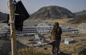 ОБНОВЕНА
Пакистан затвори граничните си пунктове с Афганистан след сблъсъци по границата и размяна на огън ОБНОВЕНА
Пакистан затвори граничните си пунктове с Афганистан след сблъсъци по границата и размяна на огън