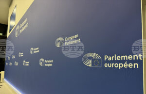 Обзор
Дебатът за състоянието на върховенството на закона в България коментираха пред БТА български евродепутати Обзор
Дебатът за състоянието на върховенството на закона в България коментираха пред БТА български евродепутати