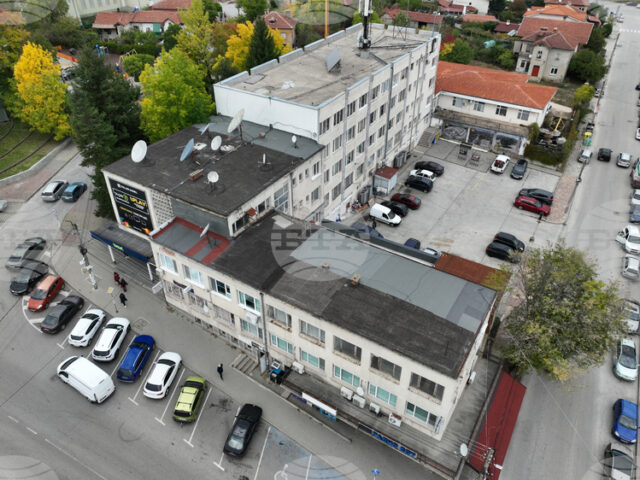 Общинският съвет в Костенец ще реши дали да бъде поставена паметна плоча на местния дарител Станко Христов