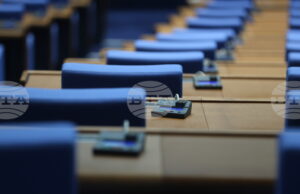 Парламентът ще обсъди законови промени, свързани с увеличаване на пределната възраст за военна служба при определени условия