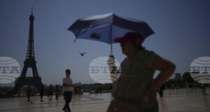 Предимно низходящо завършиха търговията европейските борсови индекси, доходността на френските държавни облигации намаля