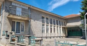 Предсватбената моминска традиция „Къна геджеси“ ще покажат чрез възстановка в търговищкото село Кралево