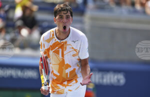 Представителят на домакините Александър Шевченко се класира за втория кръг на турнира по тенис на твърди кортове в Алмати