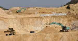 Споразумението между Вашингтон и Канбера за австралийските критични минерали може да застраши водещата позиция на Китай в сектора, според бизнес лидер