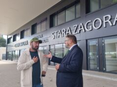 Стефан Вълдобрев и „Обичайните заподозрени“ записваха песен и на емблематичната старозагорска жп гара