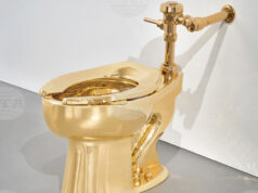 Тоалетна от масивно злато ще бъде предложена на търг в „Сотбис“ с начална цена от 10 милиона щатски долара Тоалетна от масивно злато ще бъде предложена на търг в „Сотбис“ с начална цена от 10 милиона щатски долара