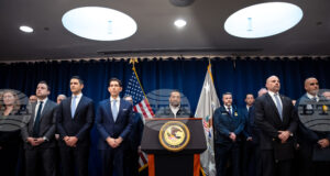 Тридесет души са арестувани от ФБР във връзка с нелегални залози в НБА и игра на покер