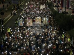 Хиляди протестиращи в Сърбия отбелязаха 11 месеца от трагедията в Нови Сад