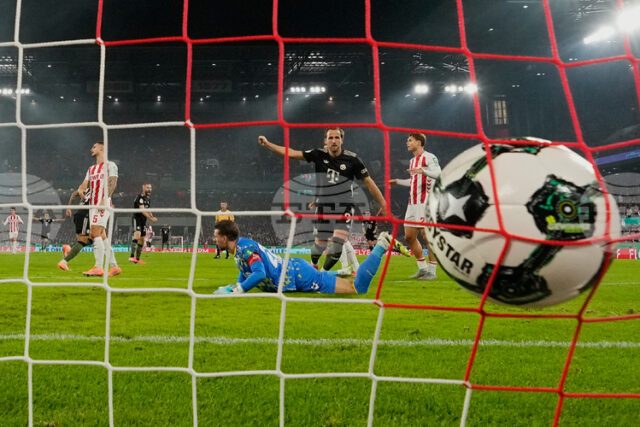 Шеф на футболните съдии в Германия не отхвърля използването на Шеф на футболните съдии в Германия не отхвърля използването на системата ВАР още от първите кръгове в турнира за Купата