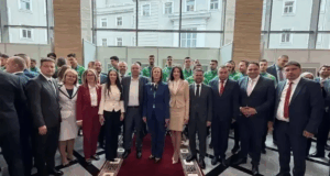 Нация в екзалтация