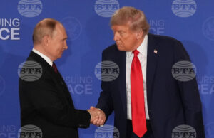 „Файненшънъл таймс“: Тръмп отменил срещата с Путин заради неотстъпчивостта на Москва Тръмп и Путин