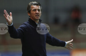 Бившият футболист Джоуи Бартън бе осъден за обидни публикации в социалните мрежи