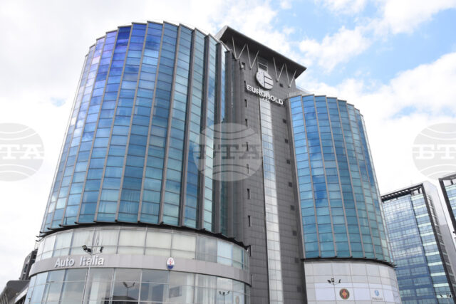 "Еврохолд" заведе дело срещу румънската държава за 575 милиона евро, съобщиха от компанията