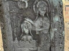 АРМЕНПРЕС: По време на ремонтни дейности в Армения е открит уникален средновековен обелиск с християнски барелефи