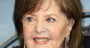 Актрисата Полин Колинс, прочула се с филма "Шърли Валънтайн", почина на 85-годишна възраст