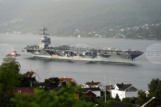 Американският самолетоносач "Джералд Форд" навлезе във водите на Латинска Америка