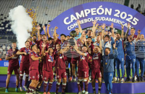 Аржентинският клуб Ланус спечели Копа Судамерикана след три спасени дузпи от Лосада Аржентинският клуб Ланус спечели Копа Судамерикана след три спасени дузпи от Лосада