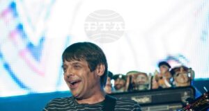 Бившият басист на британската група Stone Roses Гари Маунфилд почина на 63-годишна възраст
