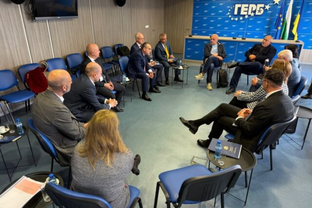 Борисов привика бизнеса след бойкота на заседанието за бюджета Борисов привика бизнеса след бойкота на заседанието за бюджета