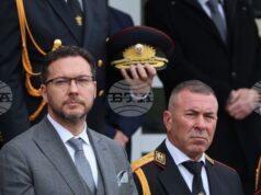 Българската граница не може да бъде прекосявана незаконно, каза министърът на вътрешните работи Даниел Митов Българската граница не може да бъде прекосявана незаконно, каза министърът на вътрешните работи Даниел Митов