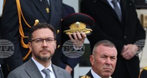 Българската граница не може да бъде прекосявана незаконно, каза министърът на вътрешните работи Даниел Митов