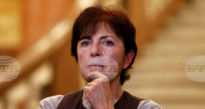 Българската писателка Теодора Димова ще изнесе днес публична лекция в Атинския университет