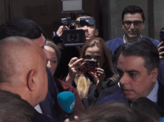 Бюджет на крак, политика на нерви: Как Борисов и Василев обсъдиха план-сметката Бюджет на крак, политика на нерви: Как Борисов и Василев обсъдиха план-сметката