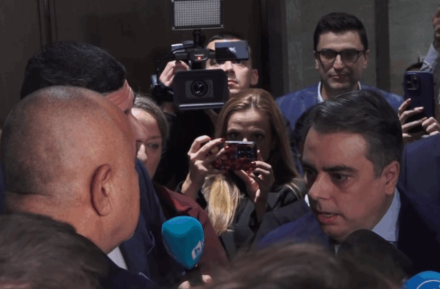 Бюджет на крак, политика на нерви: Как Борисов и Василев Бюджет на крак, политика на нерви: Как Борисов и Василев обсъдиха план-сметката