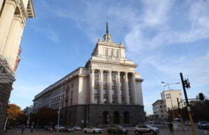 Бюджетната комисия разглежда днес законопроекта за държавния бюджет на второ четене